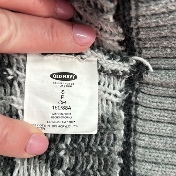 Old Navy Aztec Print, Open Front Cardigan, size Small, Gray - Picture 5 of 5